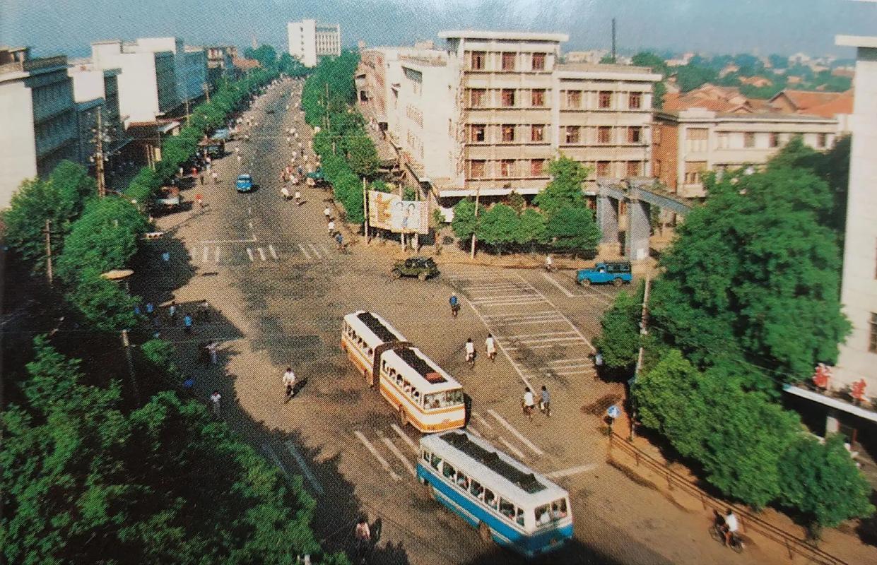 新建县城的老照片#瞬间的精彩留下的是永恒的怀念 #感恩生命中